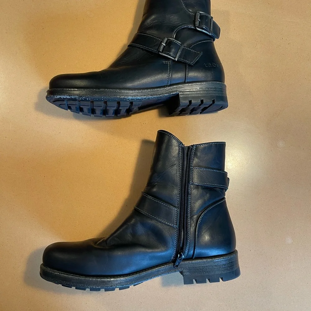 Taos Footwear Black Combat Boots - Picture 3 of 6